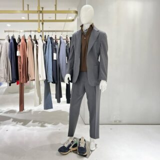 ジュンハシ”再来!! トレンチコートの原型タイロッケンコート2色展開